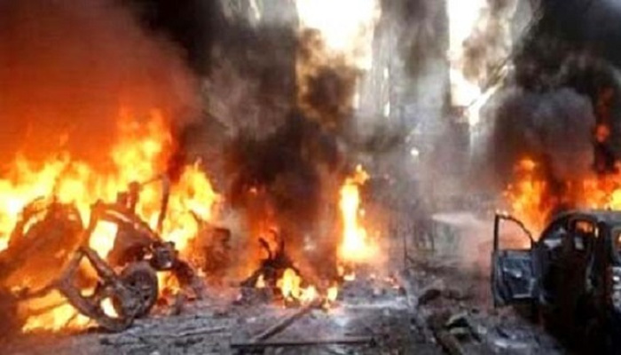 पाकिस्तान में बम धमाका, दो पुलिसकर्मी मारे गए - आशा खबर